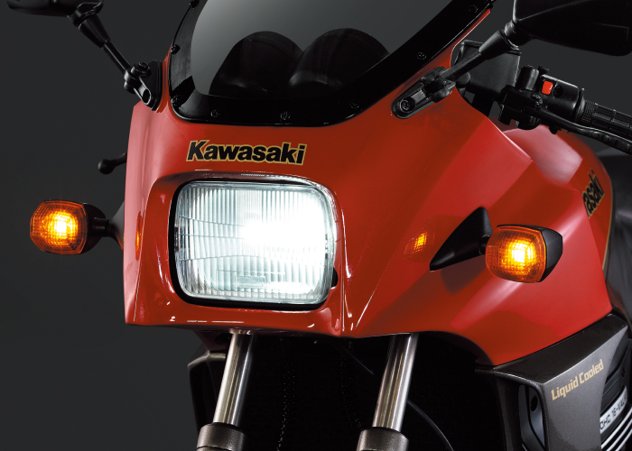 週刊 カワサキ Ninja GPZ900R：ホーム | アシェット・コレクションズ